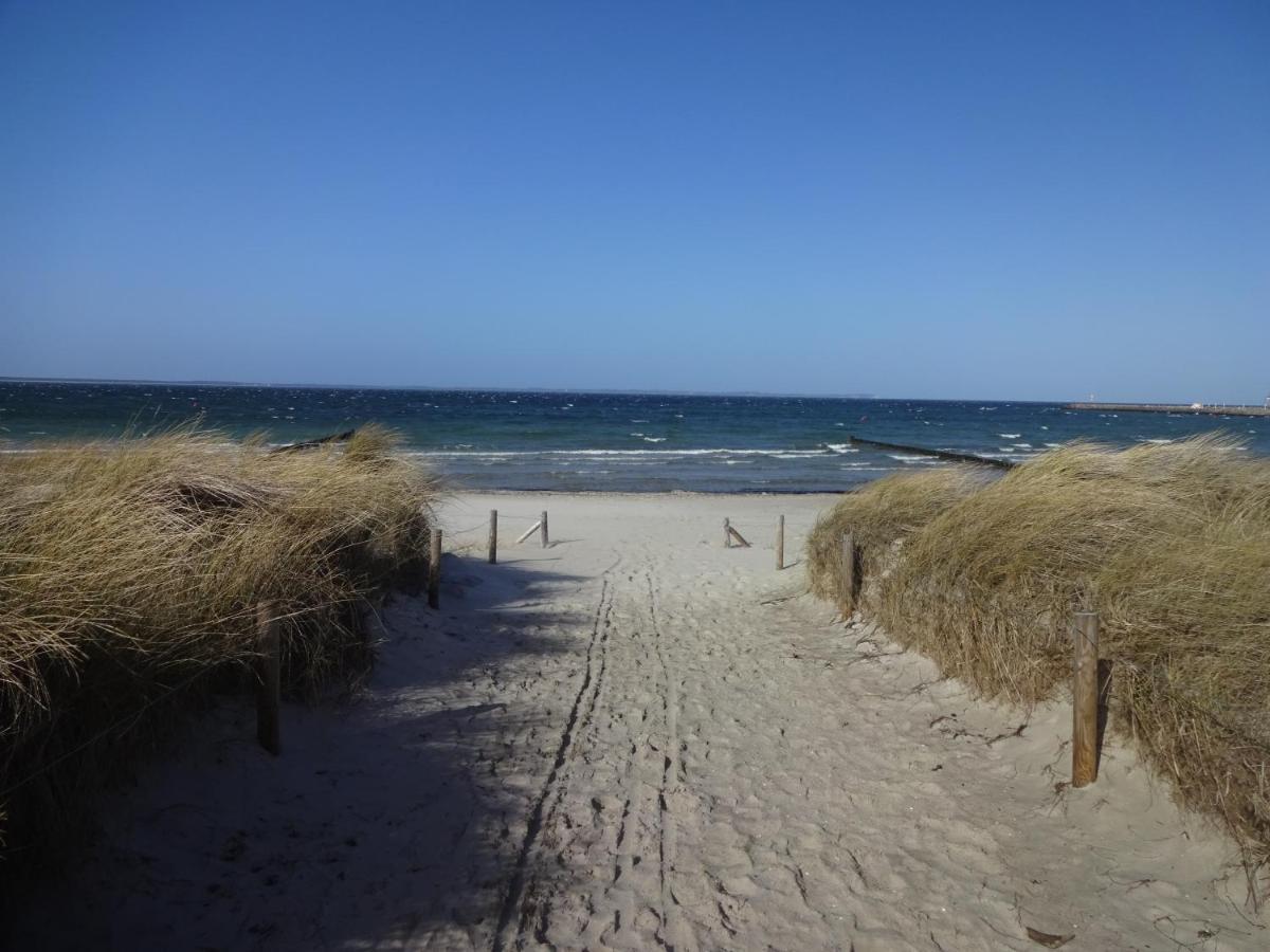 Strandtraum Glowe Esterno foto